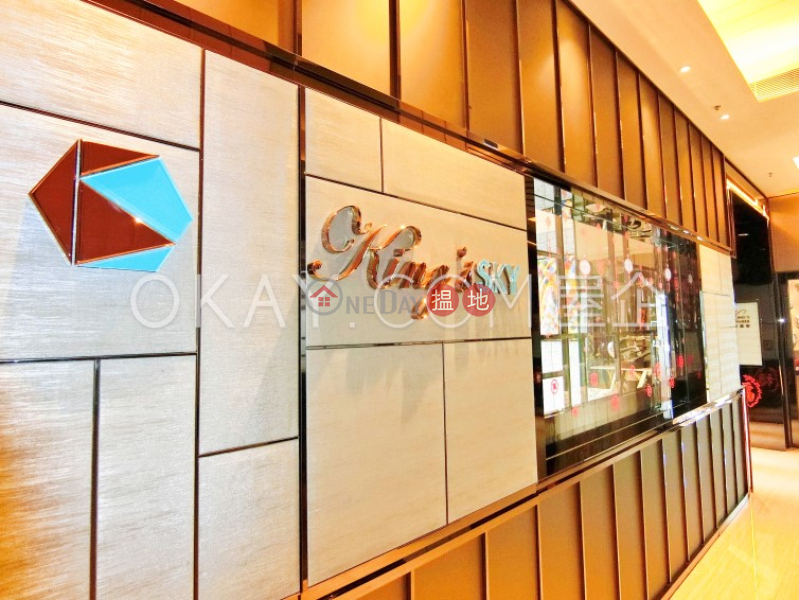 HK$ 38,000/ month, King\'s Hill Western District Unique 2 bedroom on high floor with sea views & terrace | Rental