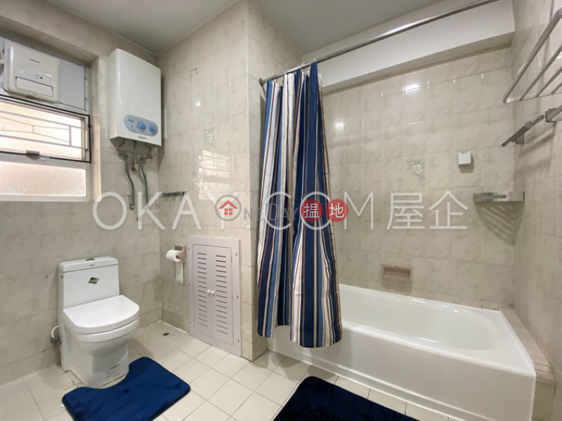 Efficient 4 bedroom with balcony & parking | Rental | Fairview Mansion 昭景大廈 Rental Listings