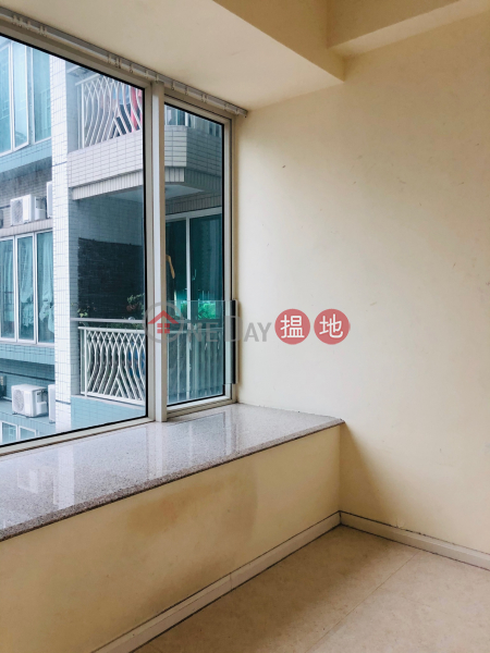 Property Search Hong Kong | OneDay | Residential Rental Listings | High floor, Garden view, Southward, 2 bedrooms, No commission