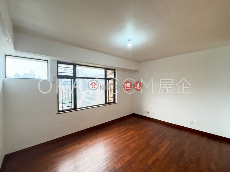 HK$ 45,200/ month Wylie Court Yau Tsim Mong Stylish 3 bedroom with balcony & parking | Rental