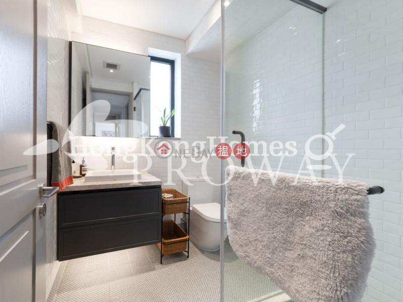 3 Bedroom Family Unit at Estella Court | For Sale | 70 MacDonnell Road | Central District Hong Kong, Sales HK$ 25M