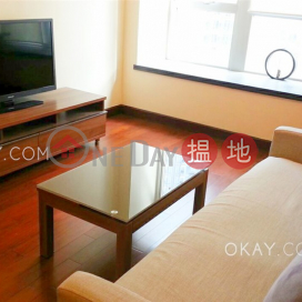 Intimate 1 bedroom with balcony | For Sale | J Residence 嘉薈軒 _0