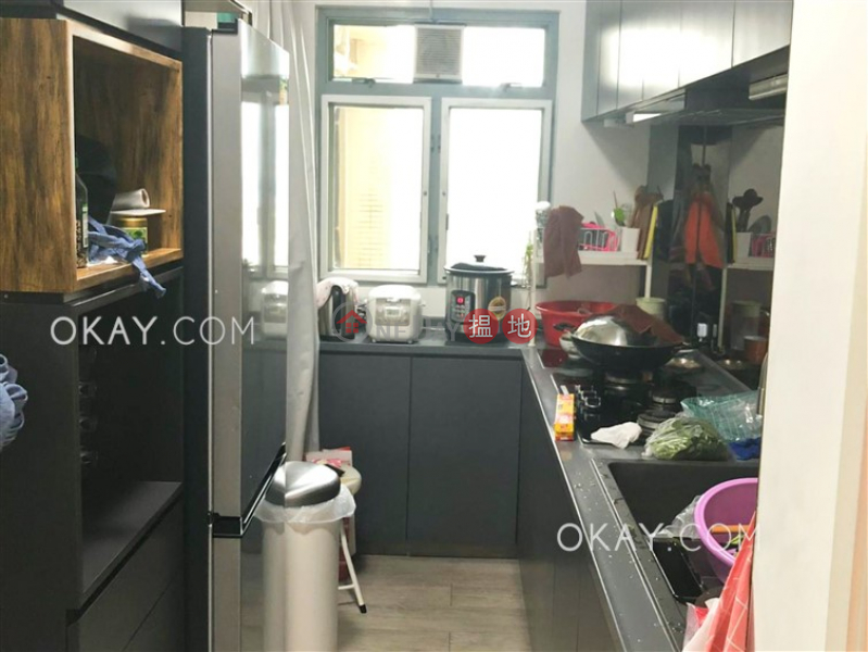 Tasteful 3 bedroom with balcony | For Sale | PADEK PALACE 柏德豪廷 Sales Listings