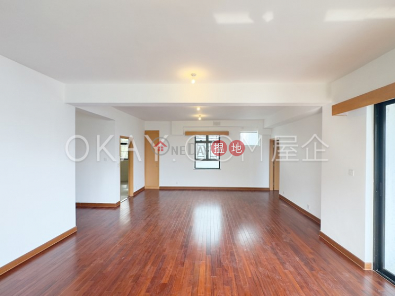 Unique 3 bedroom with balcony & parking | Rental | The Crescent Block A 仁禮花園 A座 Rental Listings