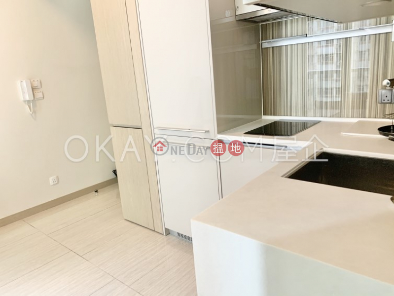 HK$ 30,000/ month, Townplace | Western District, Popular 1 bedroom with balcony | Rental