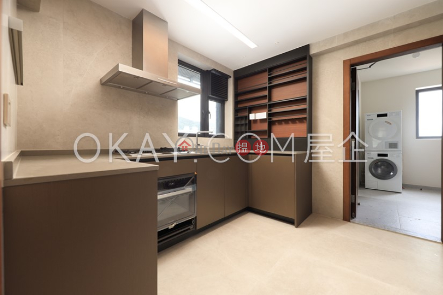 Exquisite 3 bedroom on high floor with balcony | Rental | Victoria Garden Block 1 域多利花園1座 Rental Listings