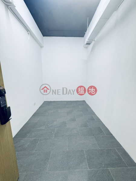 Kwai Hing Loft Too 24-Hour Workspace (Can be used as office, warehouse) Rent starts from $1900 | Tai Tak Industrial Building 大德工業大廈 Rental Listings