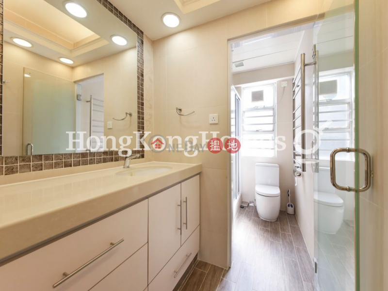 Property Search Hong Kong | OneDay | Residential | Sales Listings | 3 Bedroom Family Unit at Block B Dragon Court | For Sale