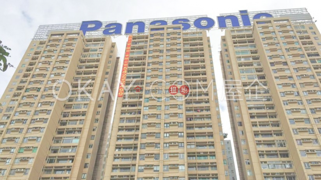 HK$ 42,000/ month, Elizabeth House Block A | Wan Chai District Luxurious 2 bedroom on high floor with sea views | Rental
