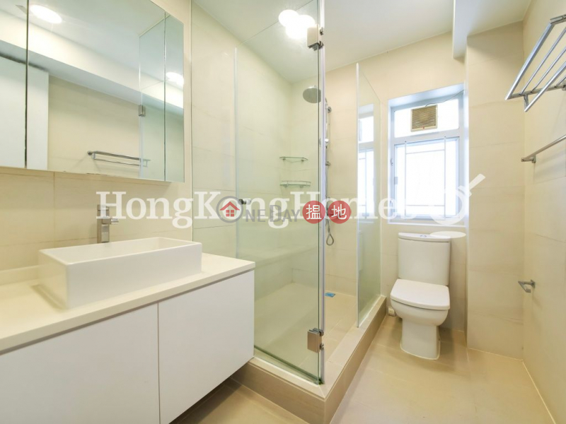 3 Bedroom Family Unit for Rent at Repulse Bay Garden, 18-40 Belleview Drive | Southern District, Hong Kong, Rental | HK$ 71,000/ month