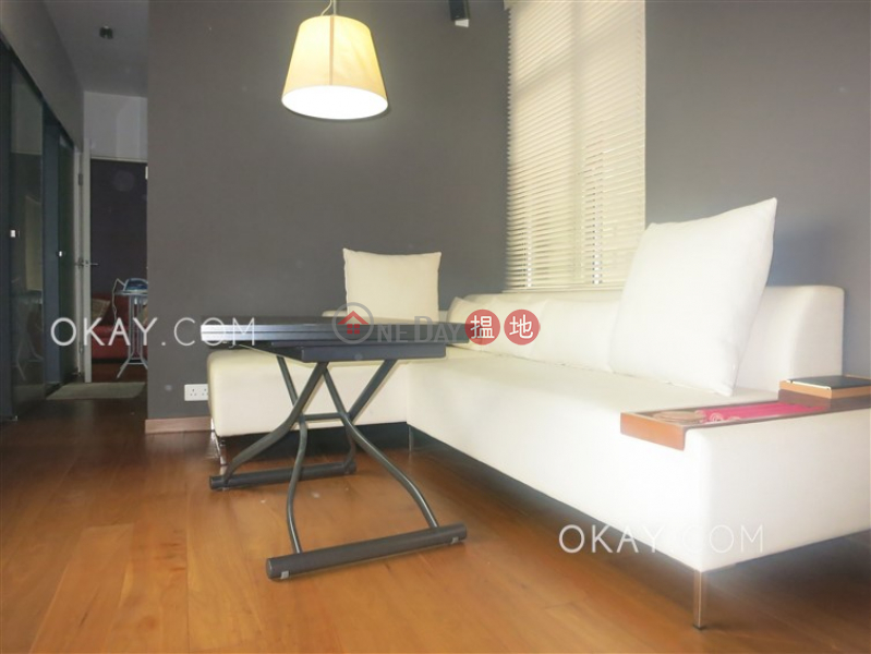 Charming 2 bedroom with sea views | For Sale | Lun Fung Court 龍豐閣 Sales Listings