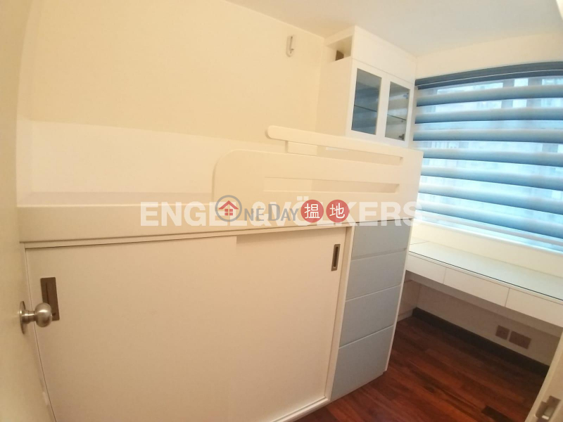 HK$ 33,000/ month, Green Field Court Western District | 2 Bedroom Flat for Rent in Mid Levels West