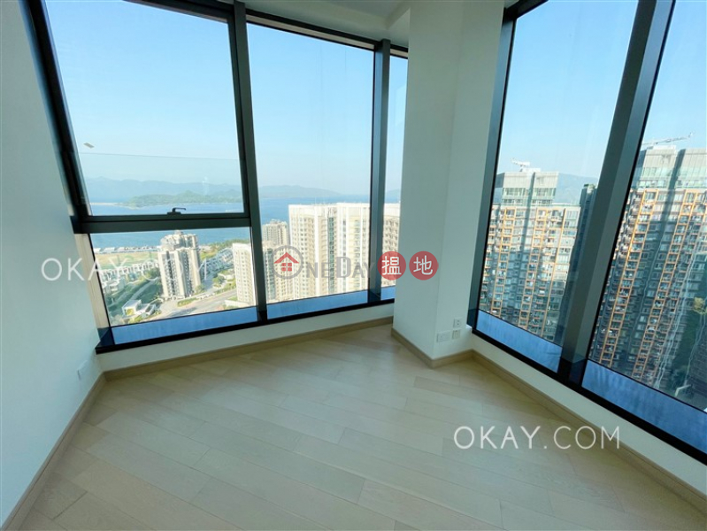 Beautiful 4 bed on high floor with terrace & balcony | Rental | Block 6 Phase 4 Double Cove Starview Prime 4期 迎海.骏岸 6座 Rental Listings