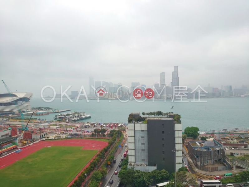 Charming 1 bedroom with harbour views & balcony | Rental | The Gloucester 尚匯 Rental Listings