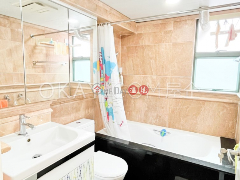 HK$ 33,000/ month 18 Tung Shan Terrace | Wan Chai District Popular 2 bedroom in Mid-levels East | Rental