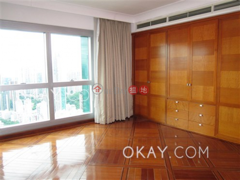 HK$ 120,000/ month, The Summit Wan Chai District, Stylish 3 bedroom with racecourse views & parking | Rental