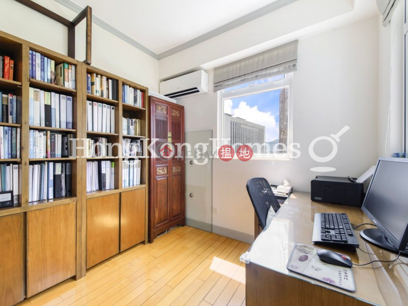 HK$ 19.5M | Wing Fook Court Eastern District 3 Bedroom Family Unit at Wing Fook Court | For Sale