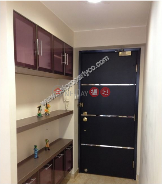 Property Search Hong Kong | OneDay | Residential, Rental Listings | 2 Bedrooms Apartment in Mid-Level Central for Rent