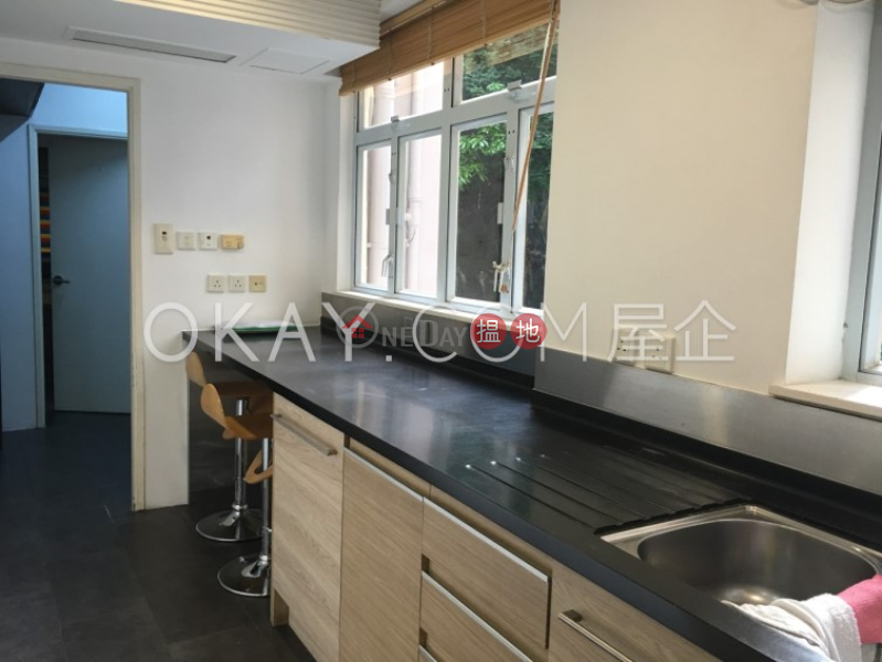 香港搵樓|租樓|二手盤|買樓| 搵地 | 住宅出租樓盤|3房2廁,實用率高,連車位,露台萬俊花園出租單位