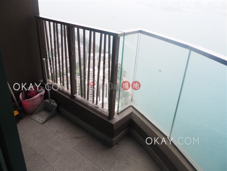 Popular 3 bed on high floor with sea views & balcony | Rental | Tower 2 Grand Promenade 嘉亨灣 2座 Rental Listings