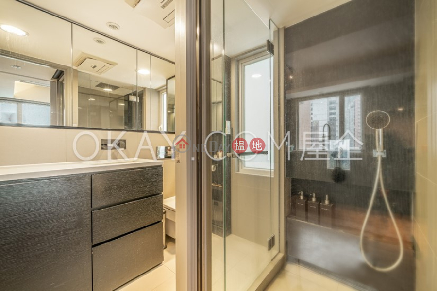 HK$ 12.5M Tim Po Court | Central District Lovely 2 bedroom in Mid-levels West | For Sale
