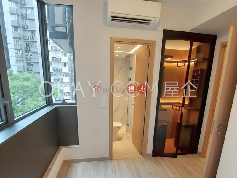 Luxurious 2 bedroom with balcony | For Sale | Pak Cheung House 百祥大廈 Sales Listings