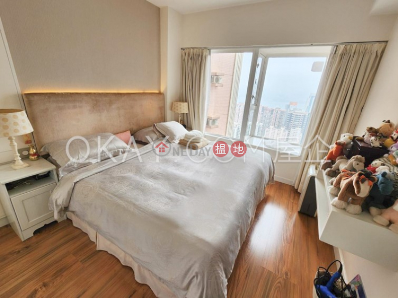 Elegant 3 bedroom on high floor with sea views | For Sale | Pacific Palisades 寶馬山花園 Sales Listings