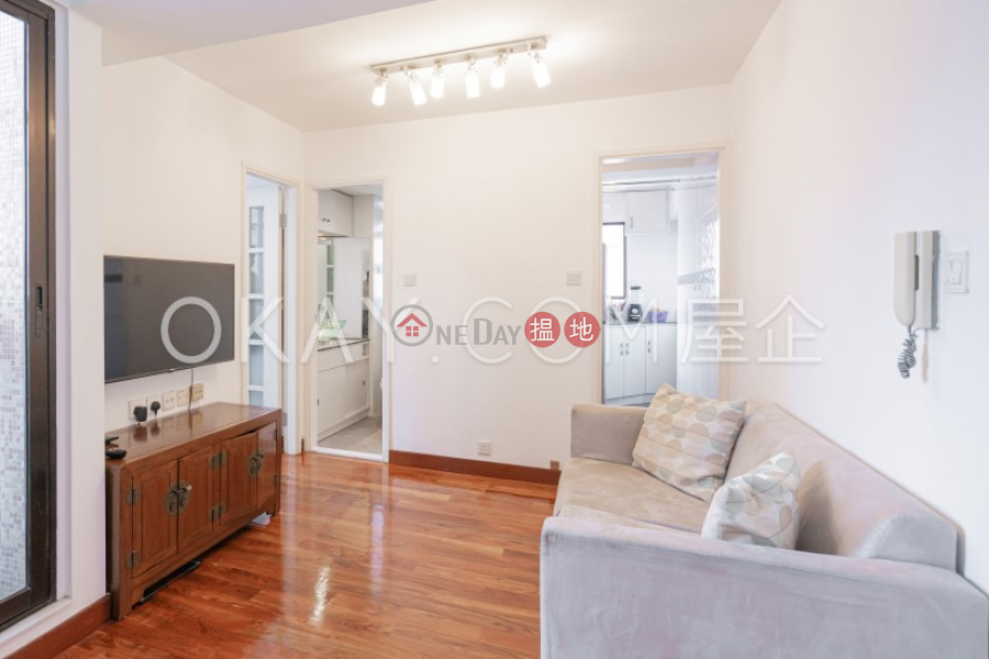 Property Search Hong Kong | OneDay | Residential Sales Listings | Unique 2 bedroom on high floor | For Sale
