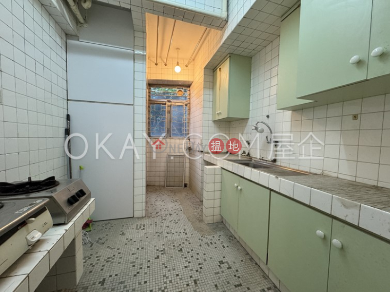 Property Search Hong Kong | OneDay | Residential, Sales Listings | Tasteful 3 bedroom in Mid-levels Central | For Sale