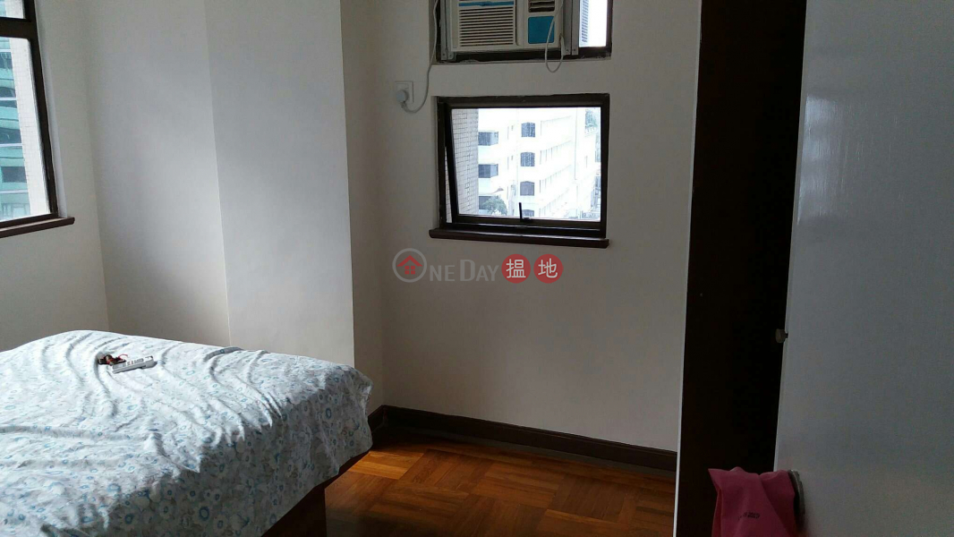 3 room flat attractive rent in Happy Valley 1 Shan Kwong Road | Wan Chai District | Hong Kong | Rental | HK$ 24,500/ month