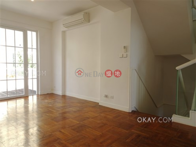 HK$ 180,000/ month, Kings Court | Central District, Unique house with sea views, rooftop & terrace | Rental