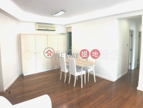 Popular 3 bedroom in Wan Chai | For Sale, Royal Court 皇朝閣 | Wan Chai District (OKAY-S35947)_0