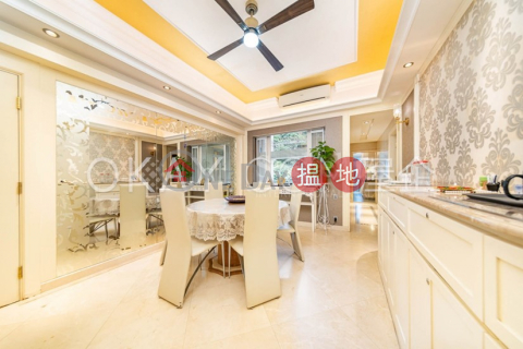 Efficient 3 bedroom with balcony & parking | For Sale | Grand House 柏齡大廈 _0