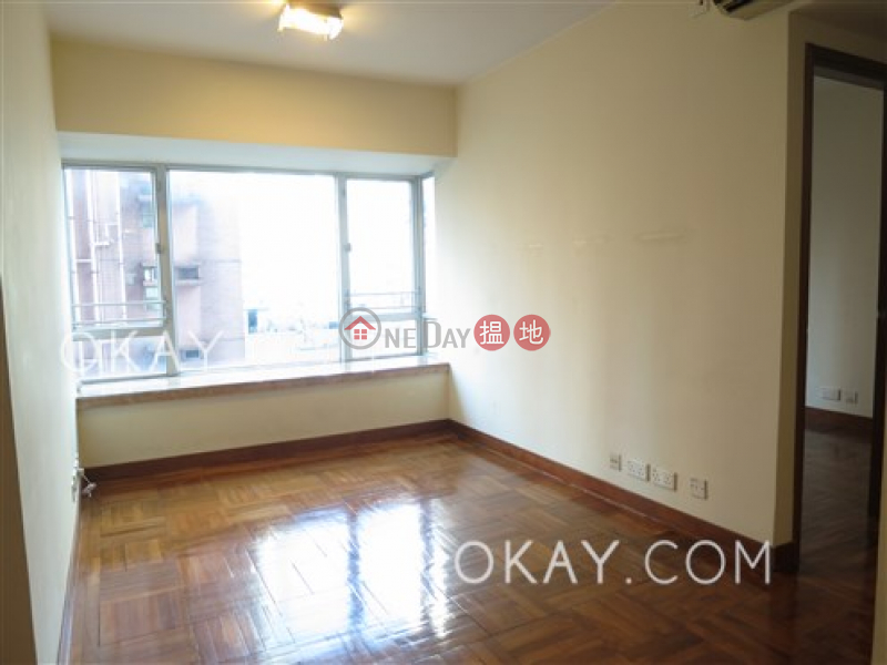 Unique 2 bedroom in Mid-levels West | Rental | Wah Fai Court 華輝閣 Rental Listings