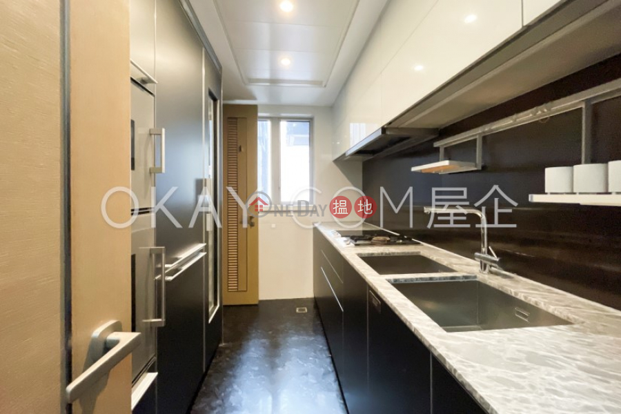 HK$ 43,000/ month | My Central Central District Luxurious 3 bedroom with balcony | Rental