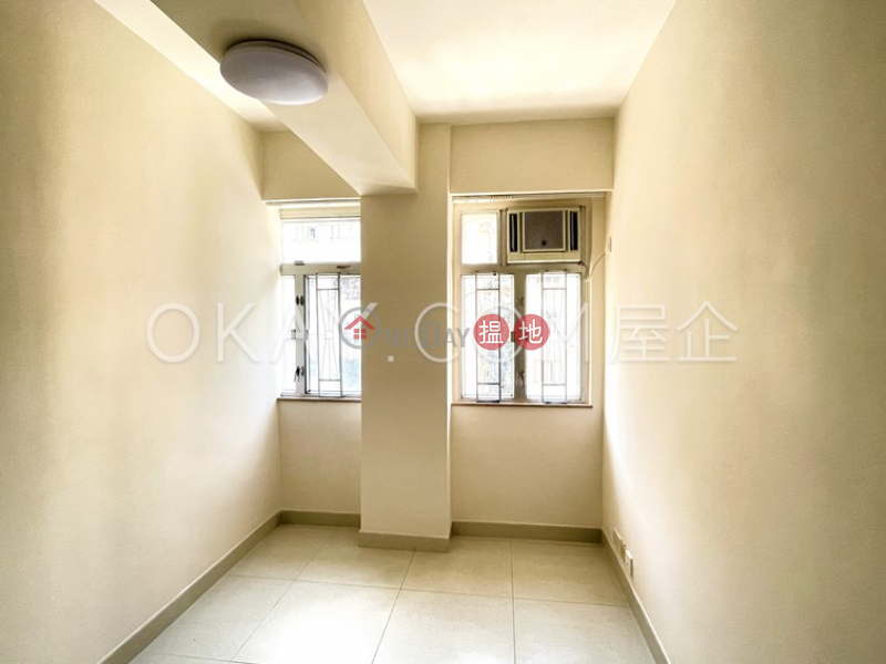 Luxurious 3 bedroom with balcony | Rental | Village Tower 山村大廈 Rental Listings
