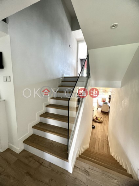 HK$ 23.5M Phase 1 Beach Village, 57 Seabird Lane | Lantau Island, Lovely 5 bedroom on high floor with balcony | For Sale