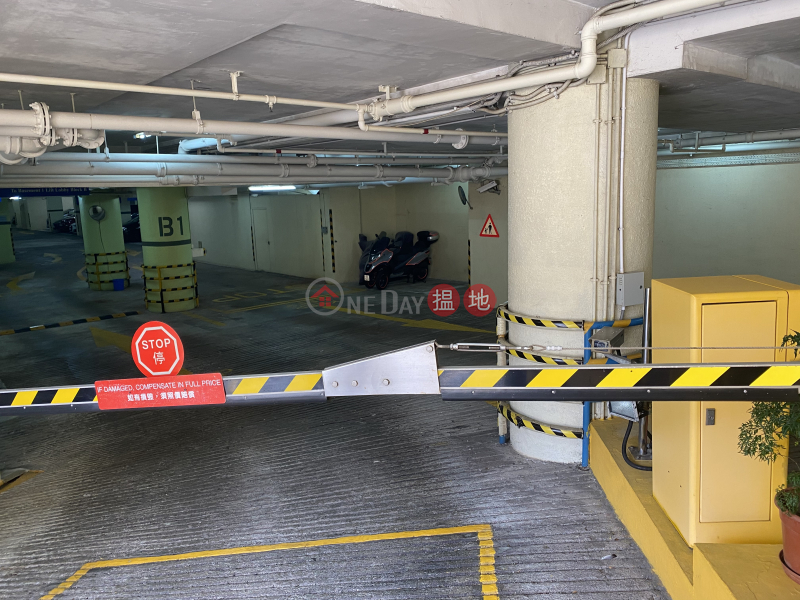 Convenient and Covered Motorbike Park for Rent in Kowloon Tong (no commission),63 Broadcast Drive | Kowloon City, Hong Kong, Rental | HK$ 900/ month