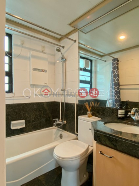 Property Search Hong Kong | OneDay | Residential, Rental Listings | Rare 2 bedroom in Mid-levels West | Rental