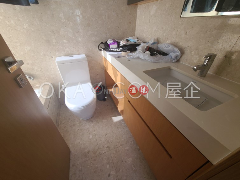 Rare 3 bedroom with balcony | Rental, SOHO 189 西浦 Rental Listings | Western District (OKAY-R100204)