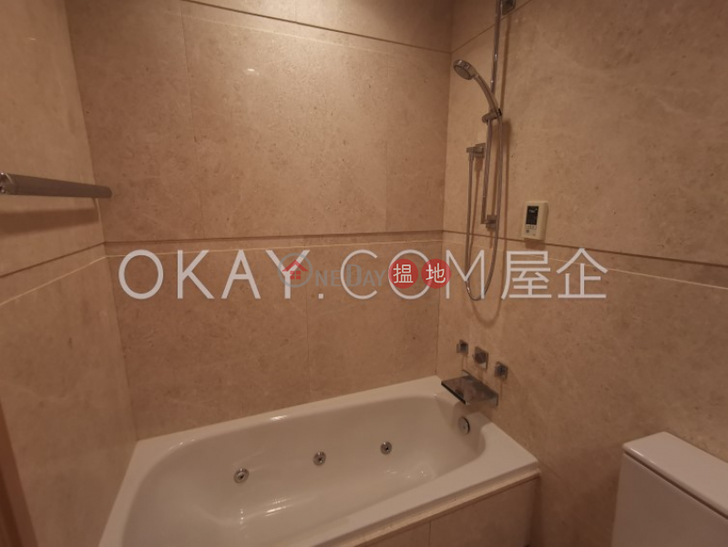 HK$ 1,800萬|維港峰-西區1房1廁,星級會所,連租約發售,露台維港峰出售單位