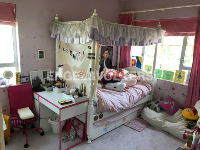 HK$ 54M, Block 28-31 Baguio Villa, Western District, 3 Bedroom Family Flat for Sale in Pok Fu Lam