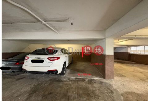 中層停車場, 賓士花園 Robinson Crest | 西區 (RITAP-0274865647)_0