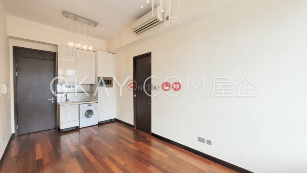 Charming 1 bedroom on high floor with balcony | Rental | J Residence 嘉薈軒 Rental Listings