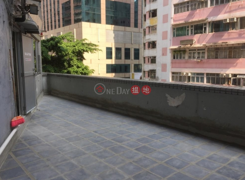 HK$ 77,000/ month Caltex House Wan Chai District TEL: 98755238