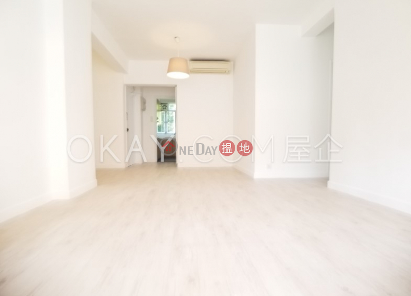 Rare 3 bedroom with rooftop, balcony | For Sale | Greenside Villa 翠屏苑 Sales Listings