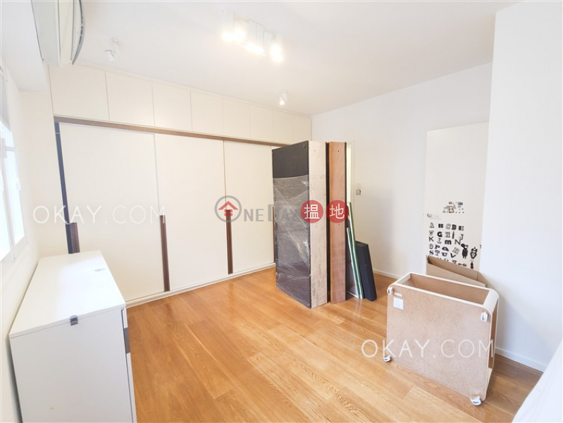 HK$ 50,000/ month | Block B Dragon Court, Eastern District, Unique 3 bedroom with balcony & parking | Rental