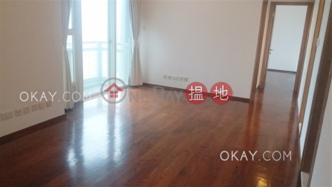 Charming 3 bedroom on high floor with balcony | For Sale | Centrestage 聚賢居 _0