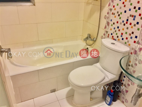Popular 3 bedroom in Mid-levels West | Rental | Sherwood Court 慧林閣 _0