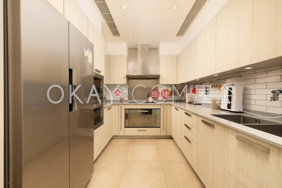 HK$ 80,000/ month, Twin Bay, Southern District Rare 3 bedroom with balcony & parking | Rental